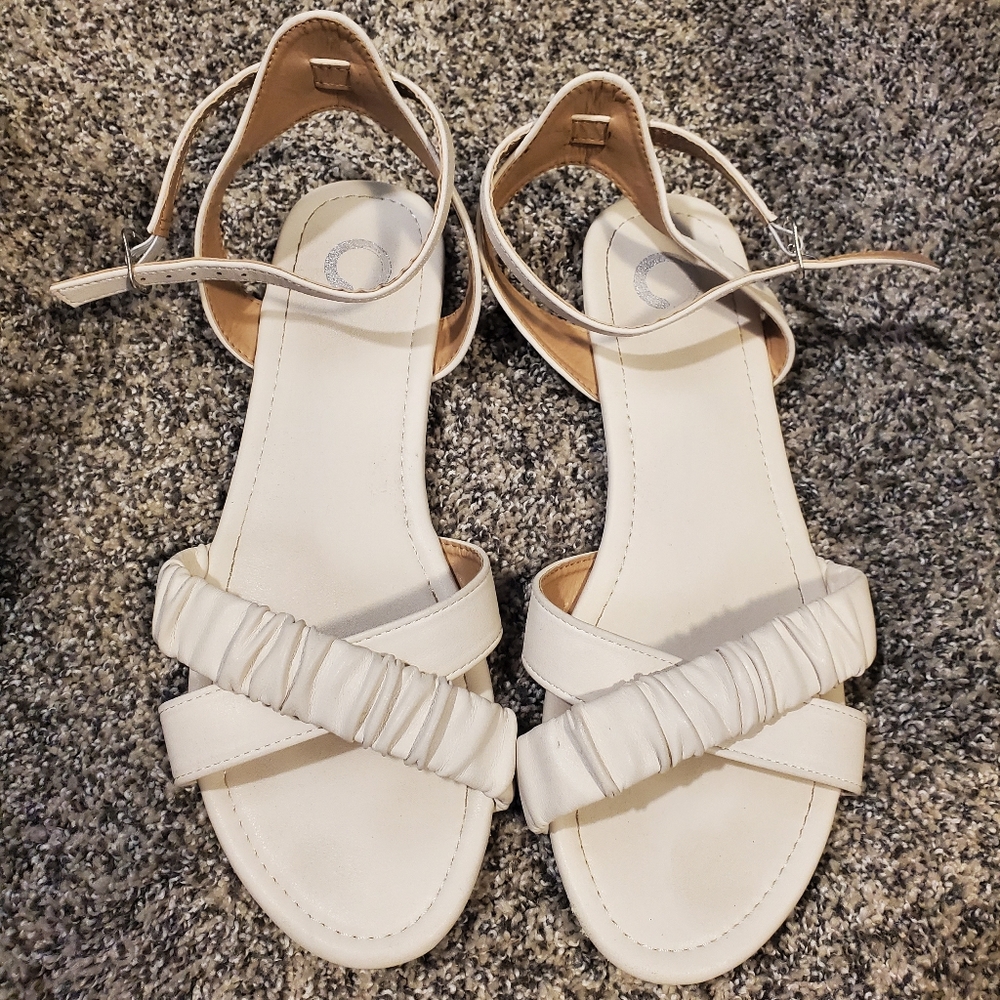 Journee Collection Flat Sandals